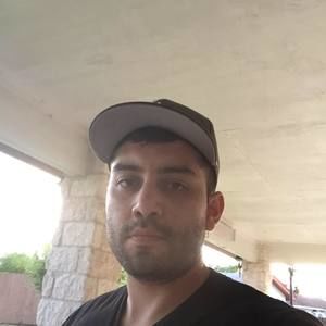 Meet your Posher, Raul